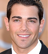 Filename=JesseMetcalfe020505-S290.jpg
Filesize=406KiB
Dimensions=1274x2000
Date added=Sep 11, 2006 JesseMetcalfe020505-S290.jpg